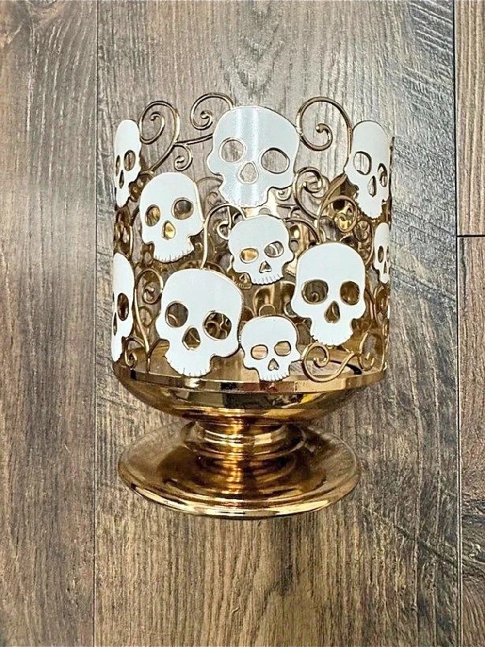 Bath & Body Works Halloween Gold Skull Pedestal Candle Holder